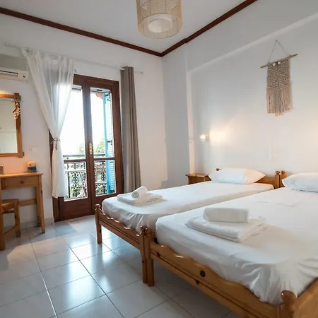 Melissa Naxos * Naxos City