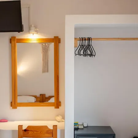Melissa Naxos Apartment *